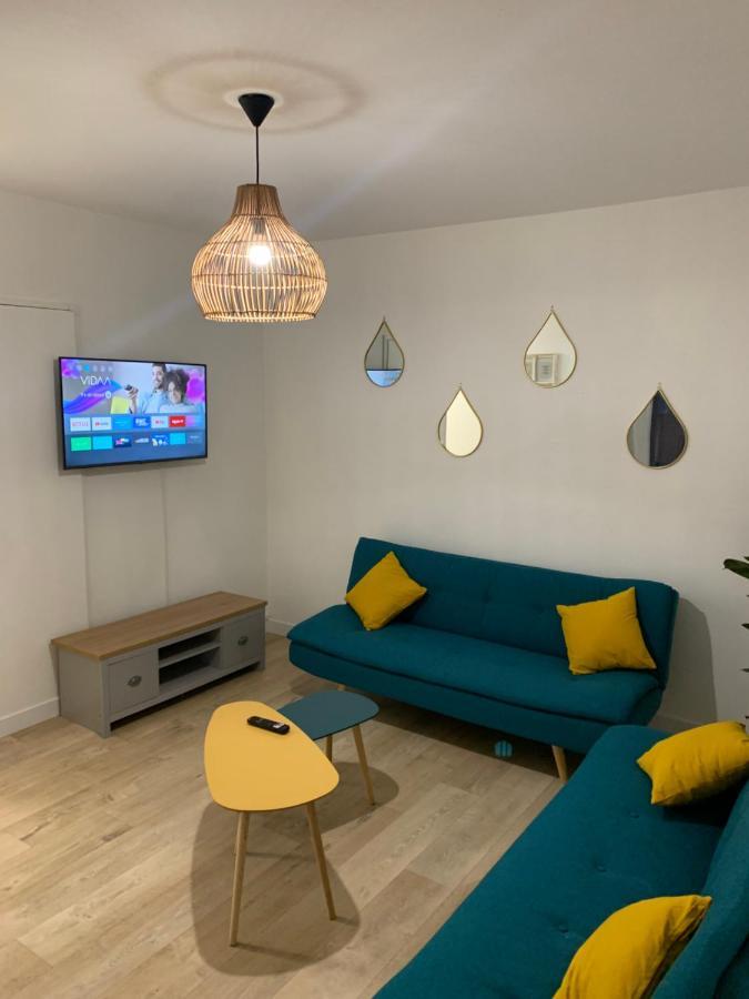 Apartment L Effet 70m2 Avec 2 Doubles Avec Parking Gratuit Netflix Disponible Lits Faits A L Arrive Serviettes De Toilettes Fournies