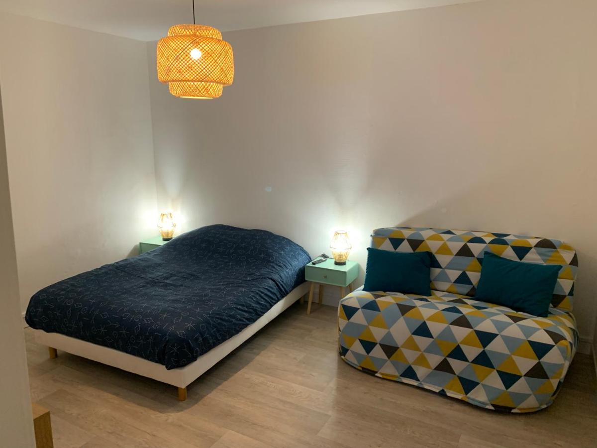 L Effet 70m2 Avec 2 Doubles Avec Parking Gratuit Netflix Disponible Lits Faits A L Arrive Serviettes De Toilettes Fournies Appartement Dieppe