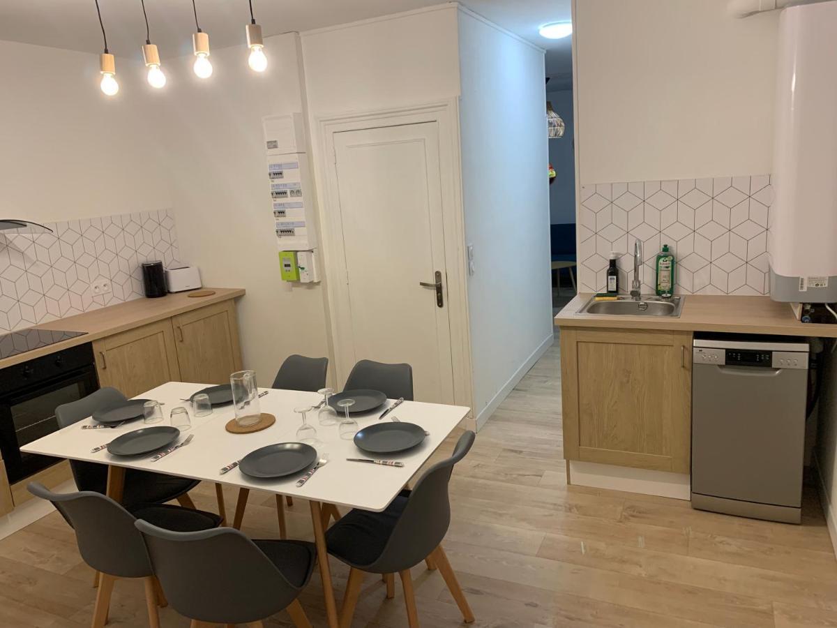 Appartement L Effet 70m2 Avec 2 Doubles Avec Parking Gratuit Netflix Disponible Lits Faits A L Arrive Serviettes De Toilettes Fournies Dieppe
